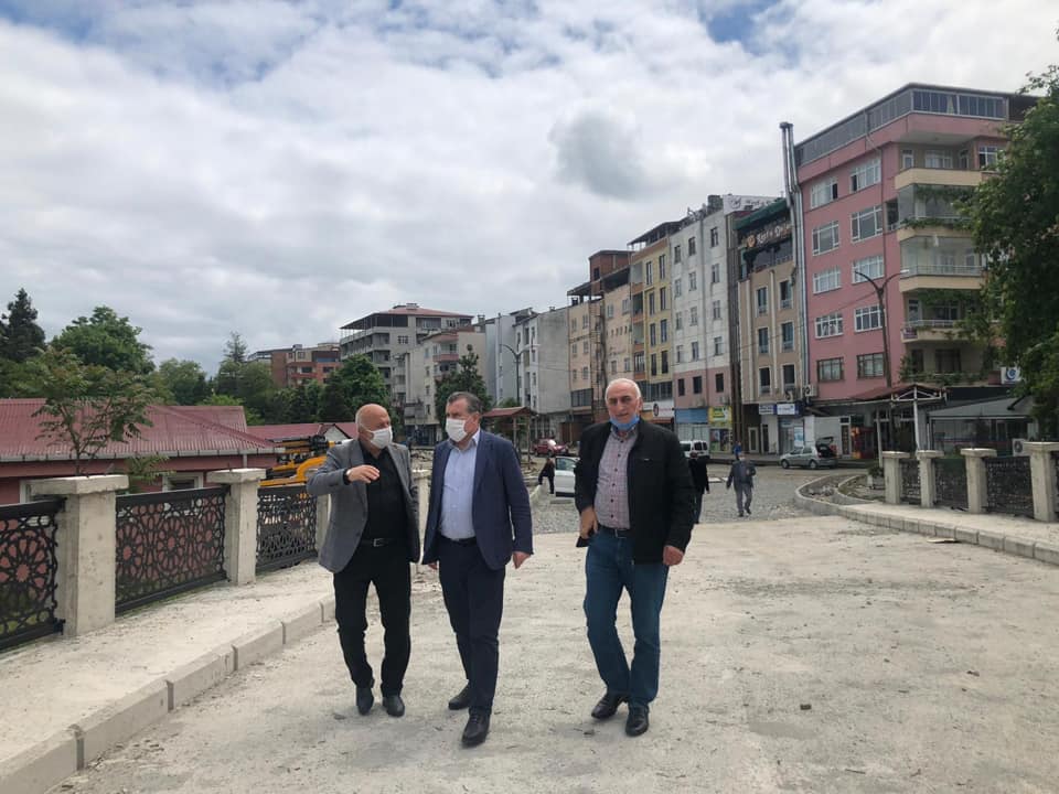 Vekil Osman Aşkın Bak Ardeşen’de İncelemelerde Bulundu