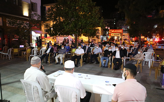 Ardeşen’de 15 Temmuz Demokrasi ve Milli Birlik Günü Etkinliği Düzenlendi