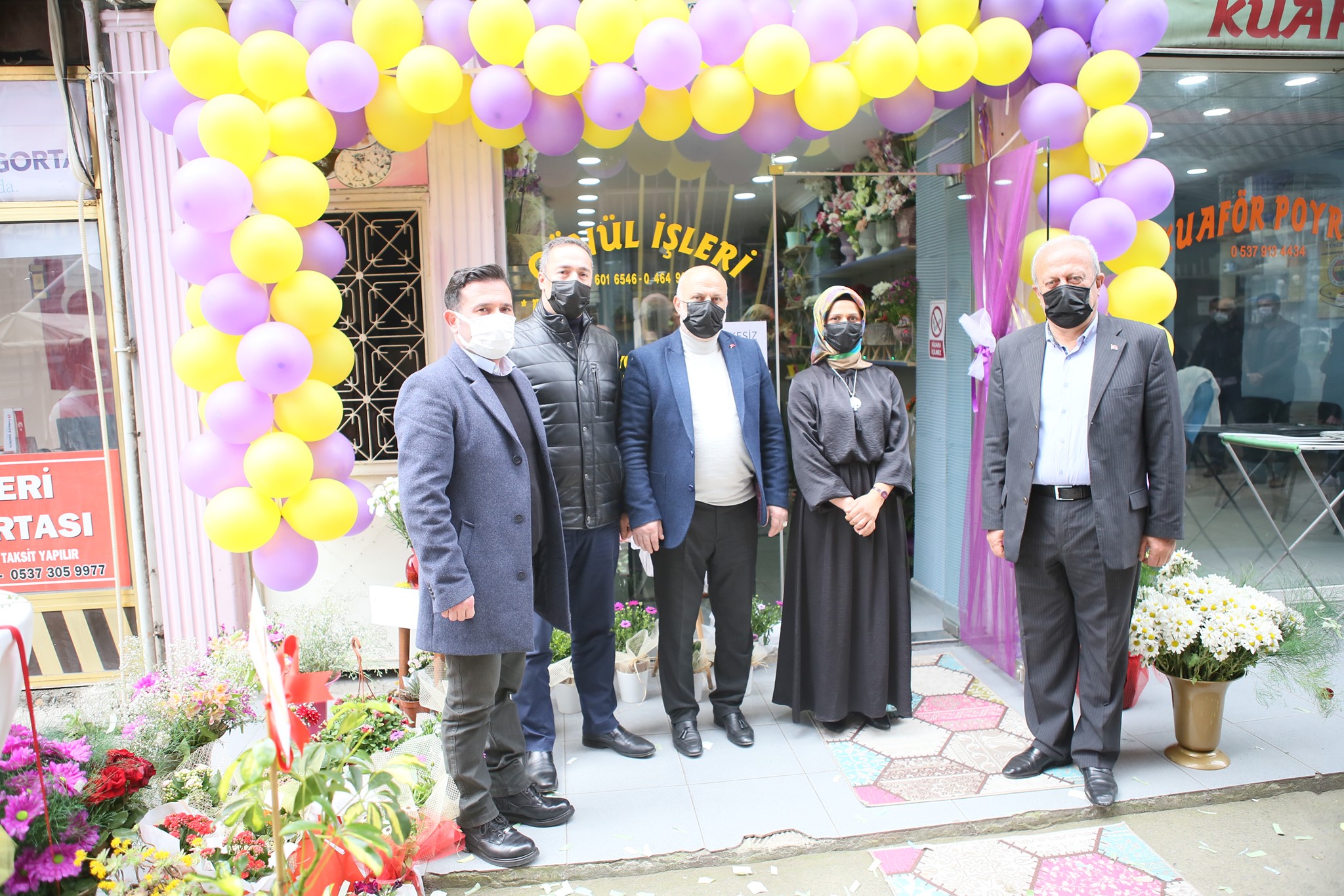 Bu zor dönemi birbirimize destek olarak, el birliğiyle aşacağız.