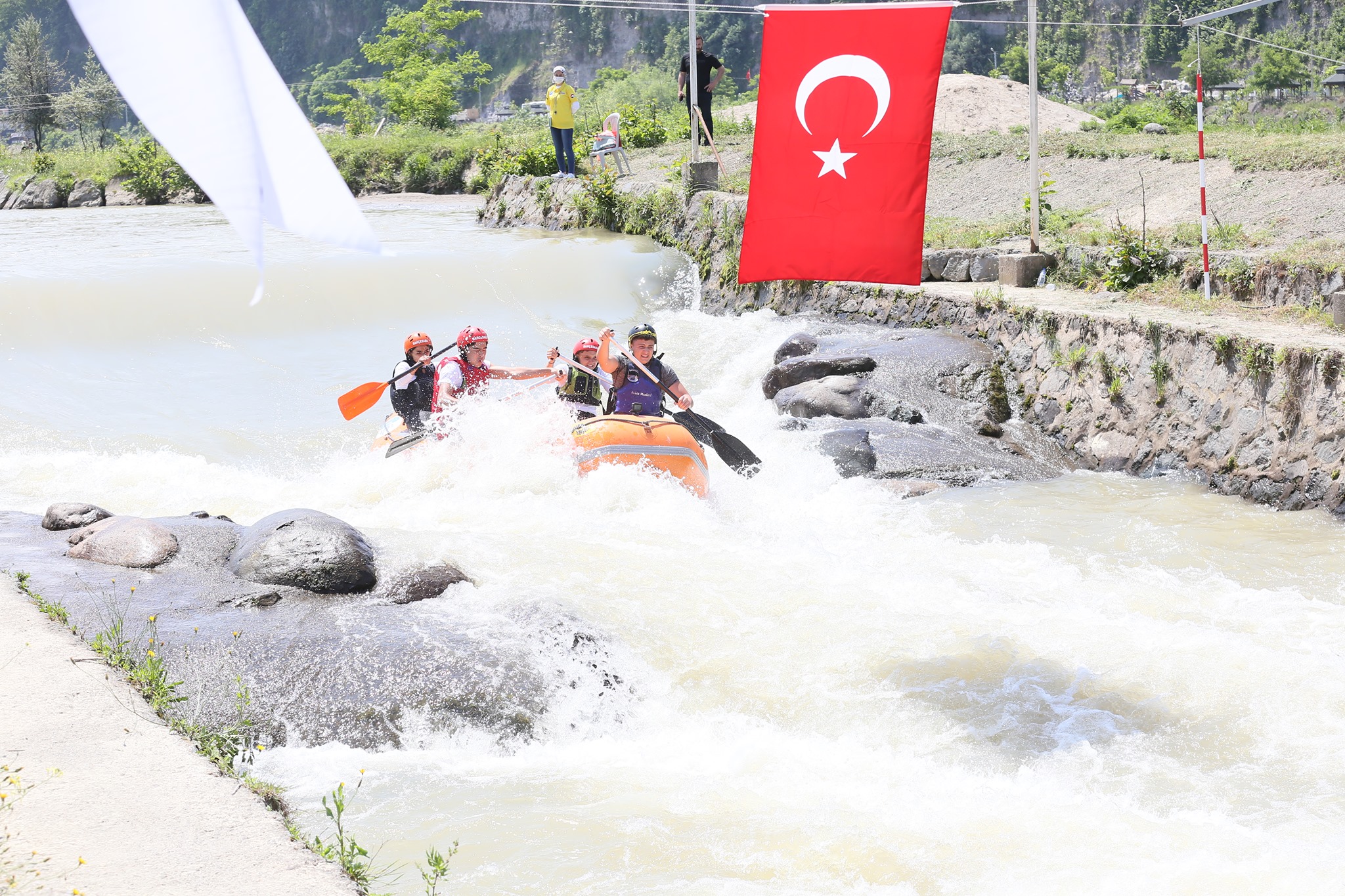 Rafting Milli Takım Seçme Yarışları Başladı