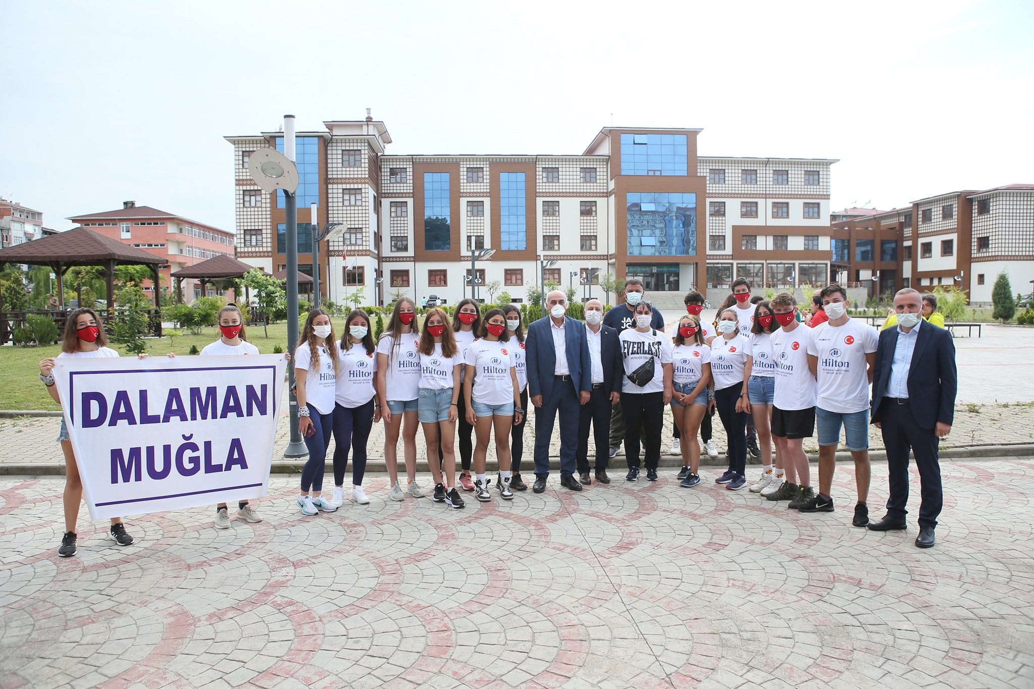 Rafting Yarışlarının Coşkulu Aşılışını Tamamladık