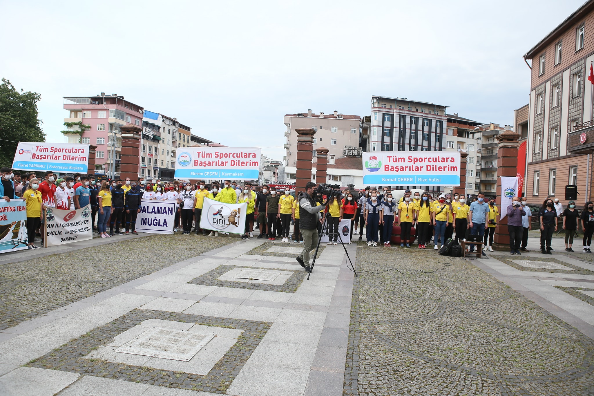 Rafting Yarışlarının Coşkulu Aşılışını Tamamladık