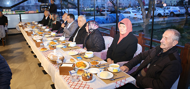 Şehit Yakınları, Gazi ve Yakınlarıyla İftar Açtık