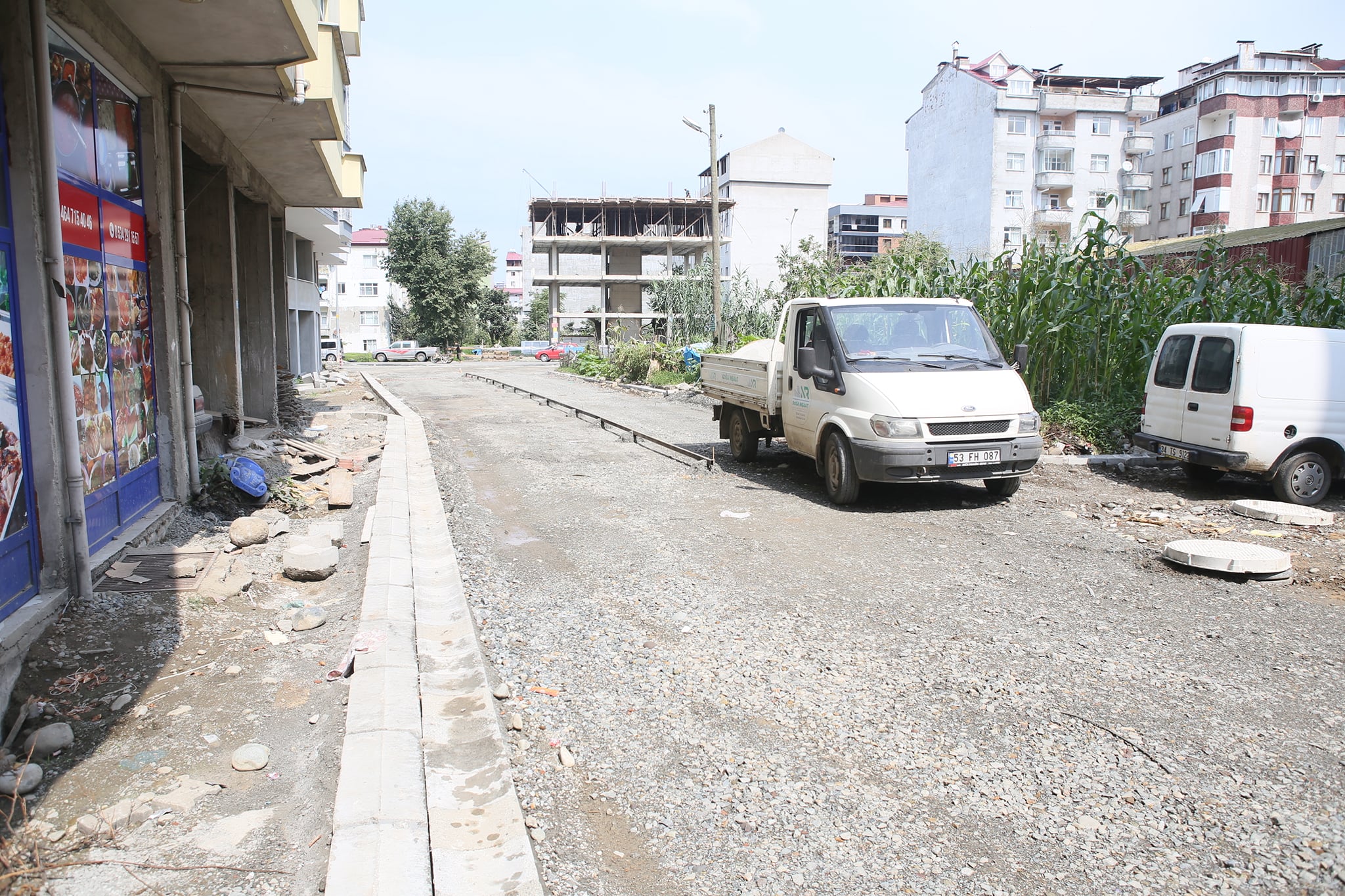 Fırtına Mahallesinde üst yapı çalışmalarımız devam ediyor. 