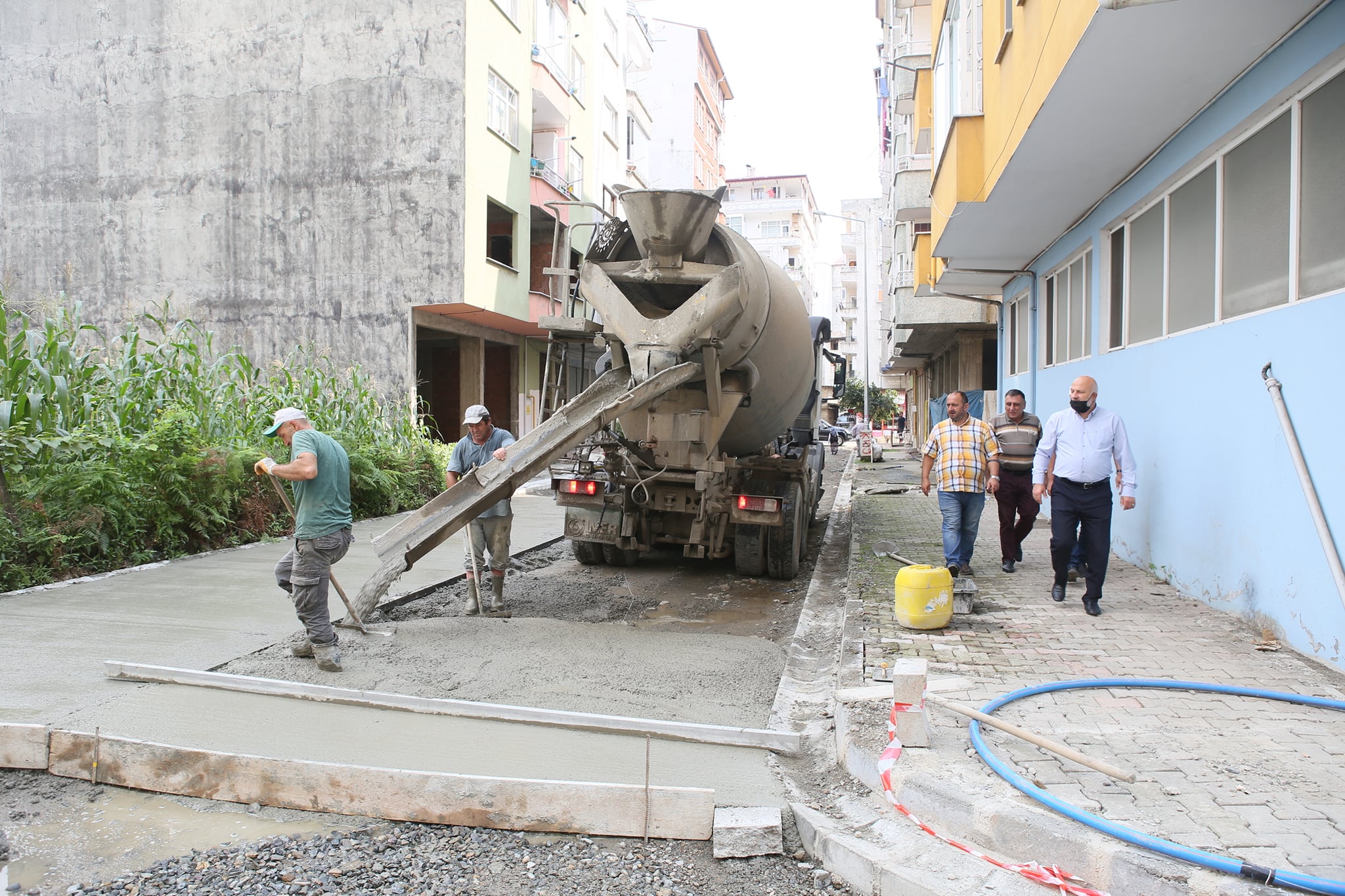 Fırtına Mahallesinde üst yapı çalışmalarımız devam ediyor. 