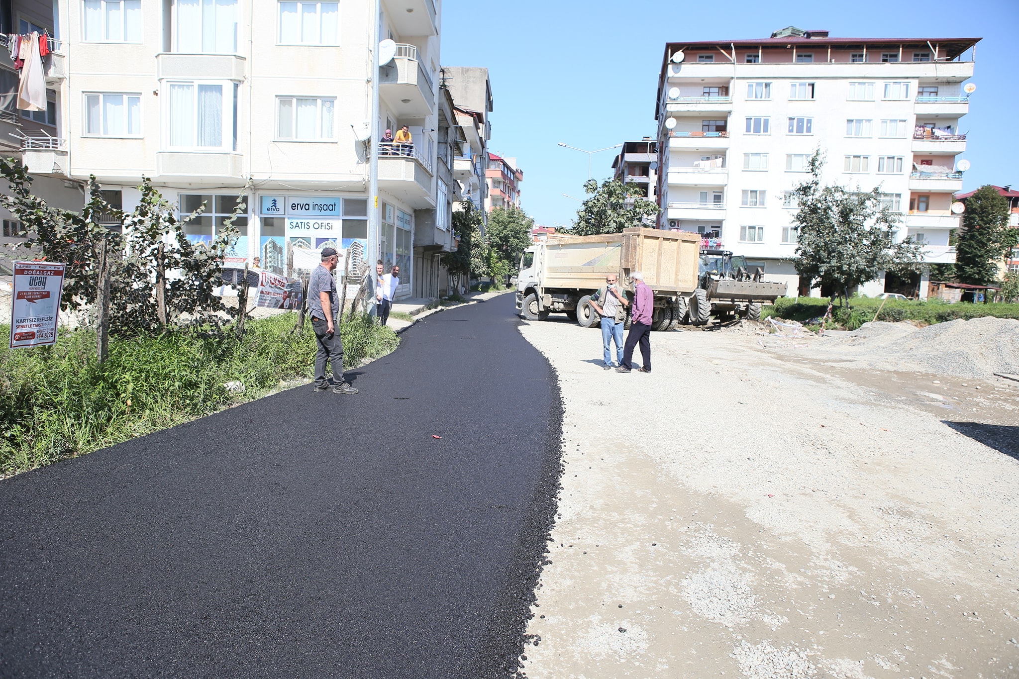 Fırtına Mahallemizin 2. Yarı Asfaltını Tamamlıyoruz