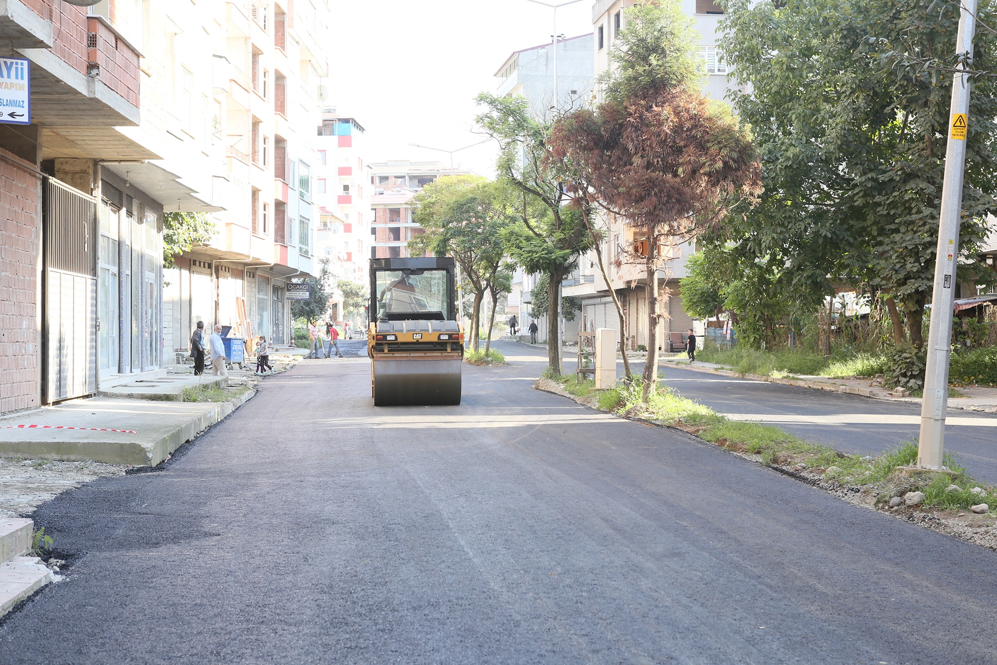 Fırtına Mahallemizin 2. Yarı Asfaltını Tamamlıyoruz