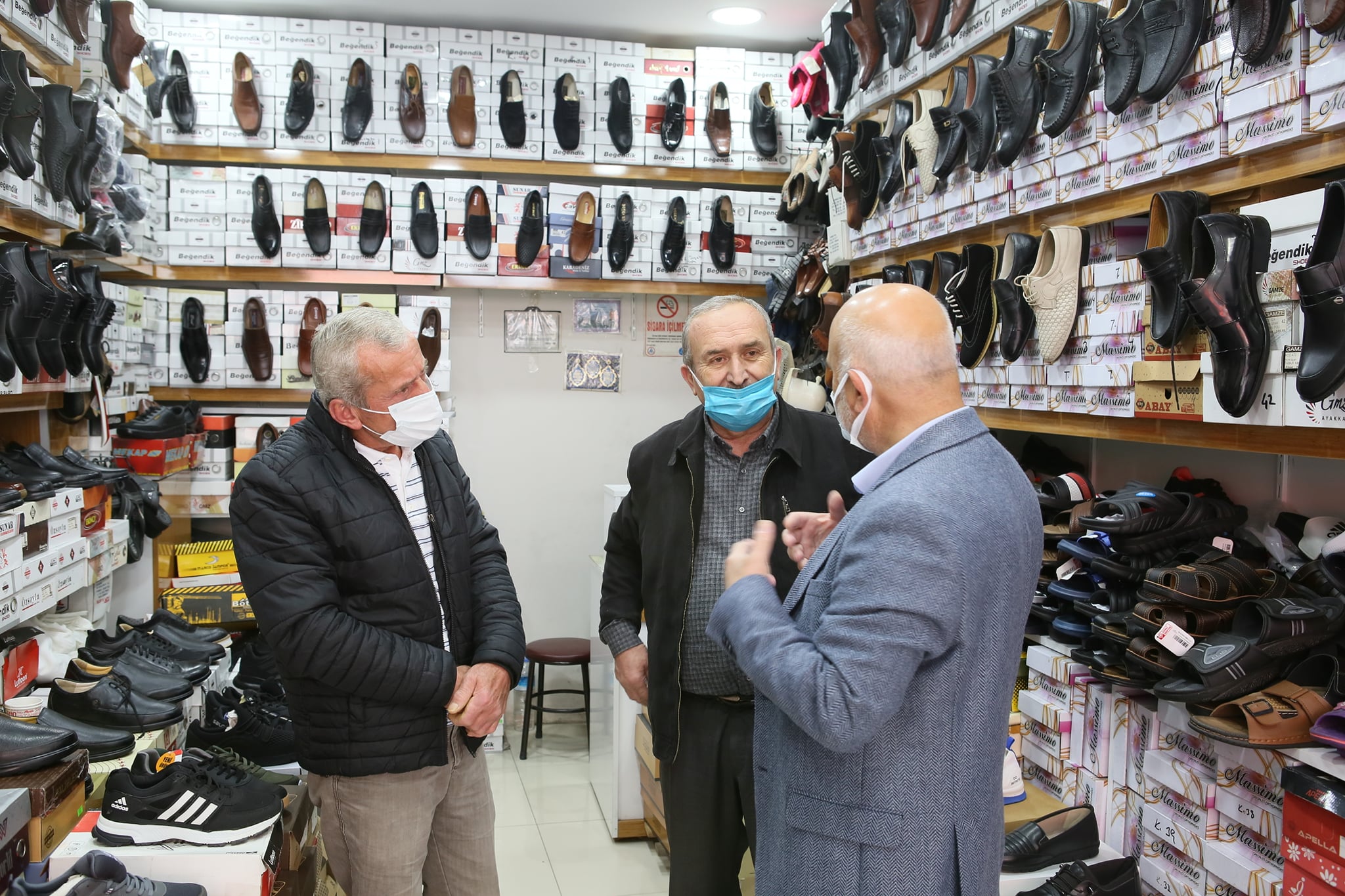 Esnaf ve Vatandaşla Buluşmaya Devam