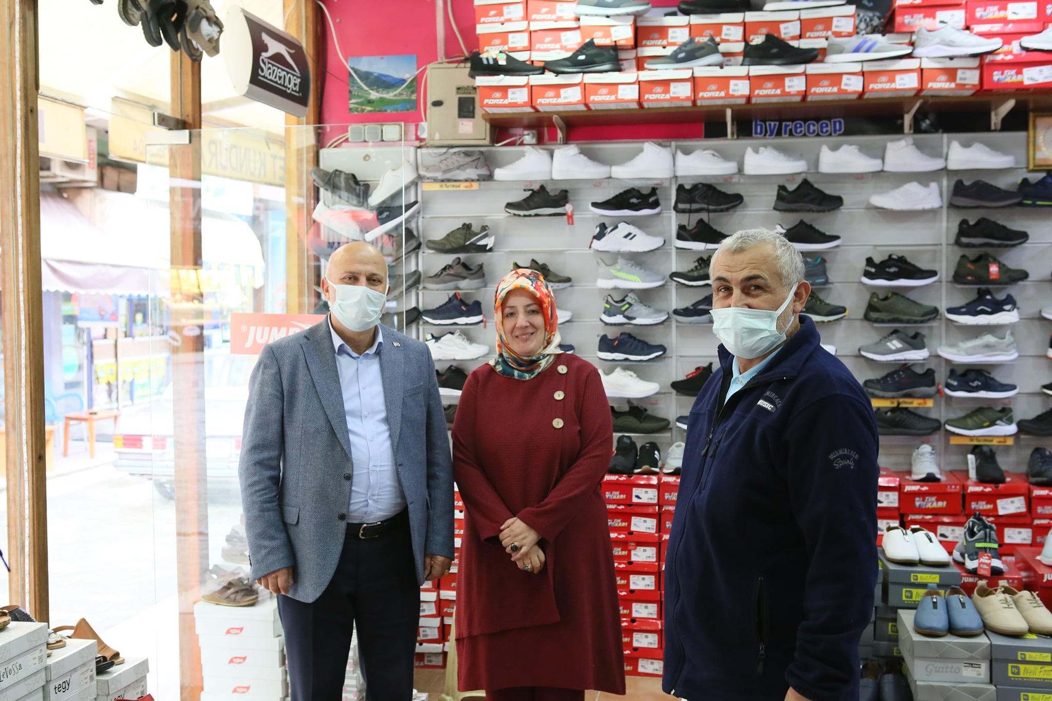 Esnaf ve Vatandaşla Buluşmaya Devam