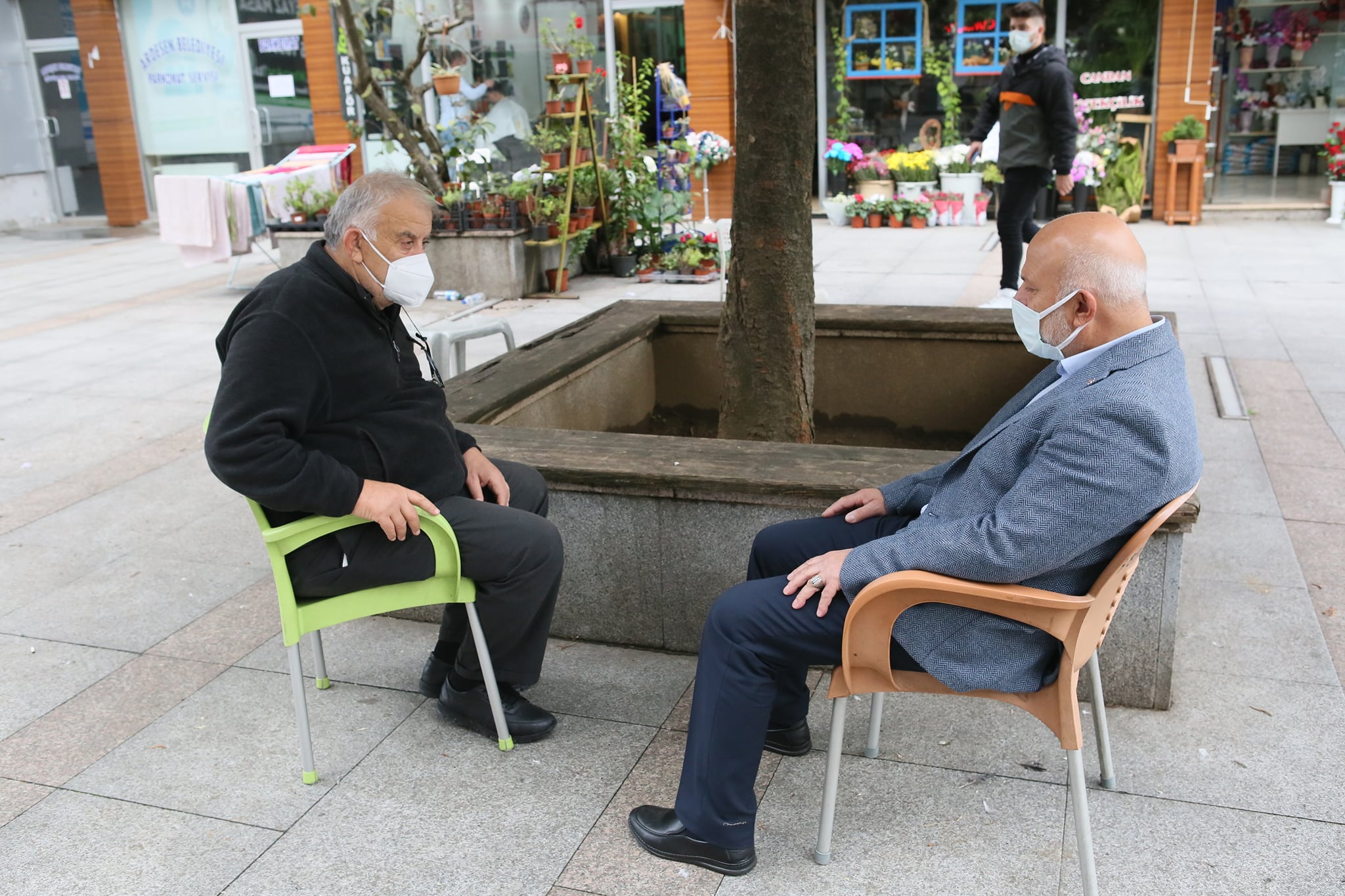 Esnaf ve Vatandaşla Buluşmaya Devam