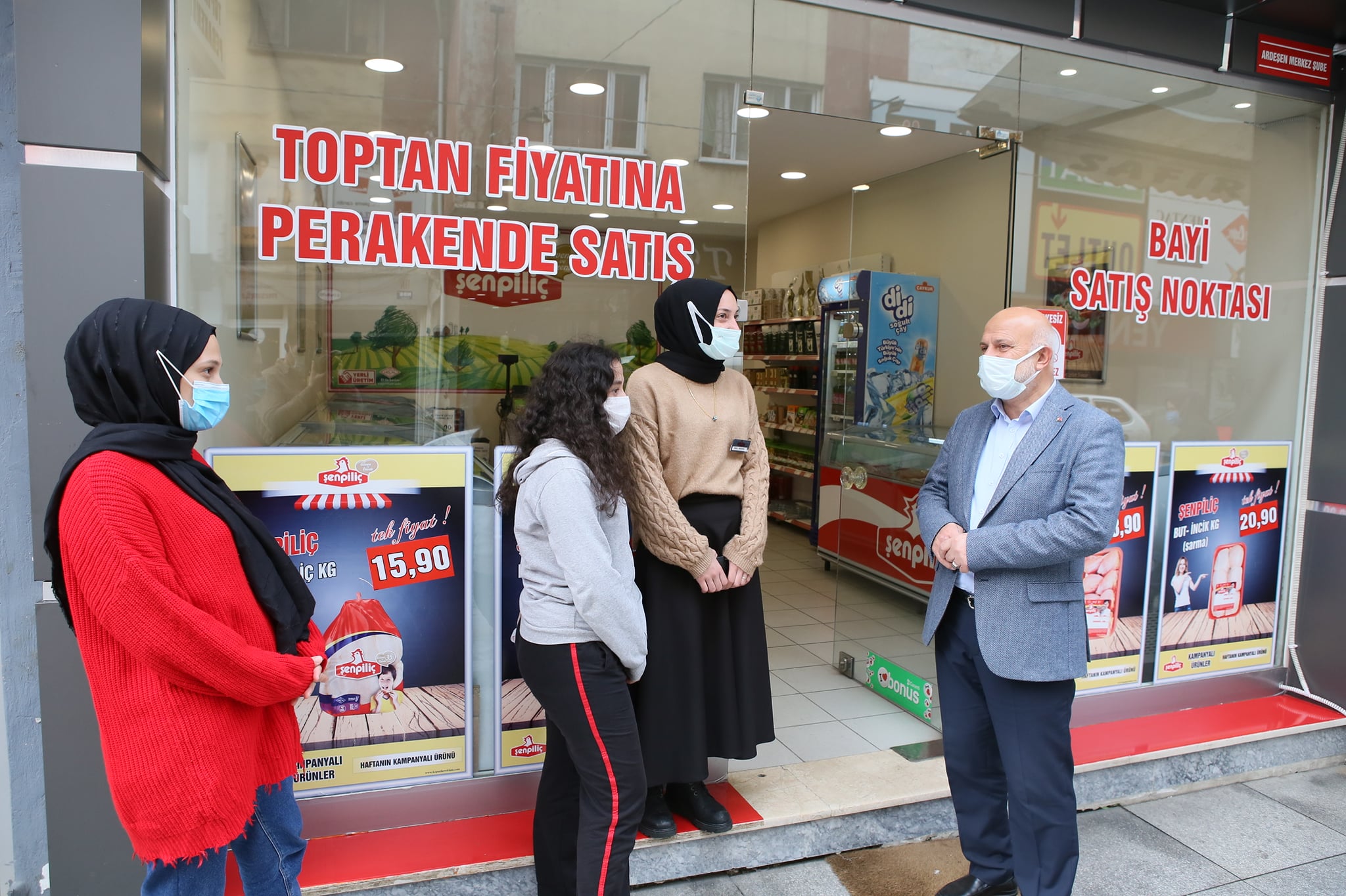 Esnaf ve Vatandaşla Buluşmaya Devam