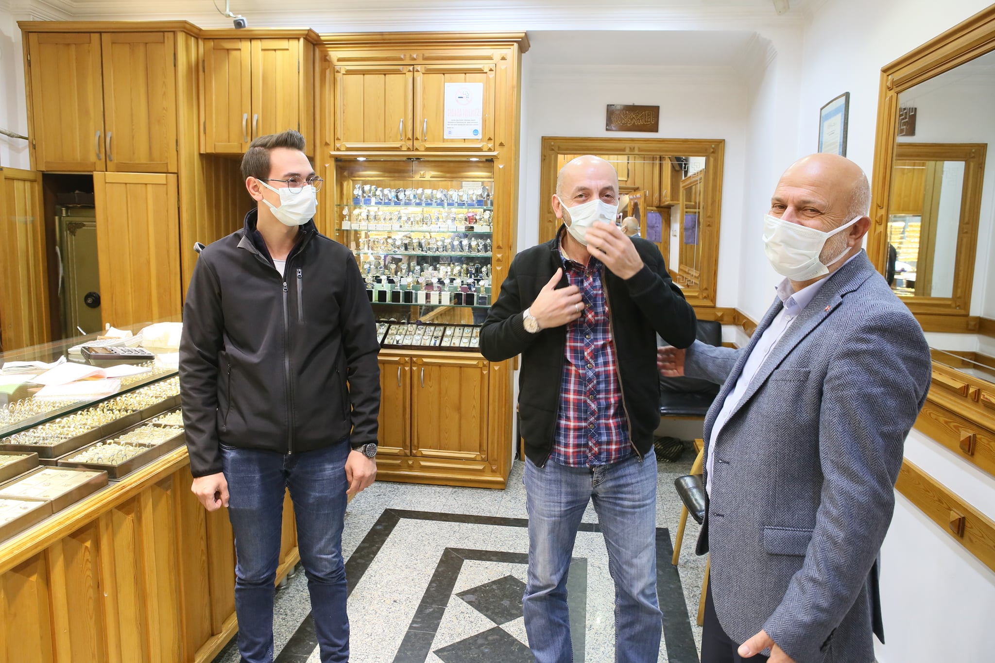 Esnaf ve Vatandaşla Buluşmaya Devam