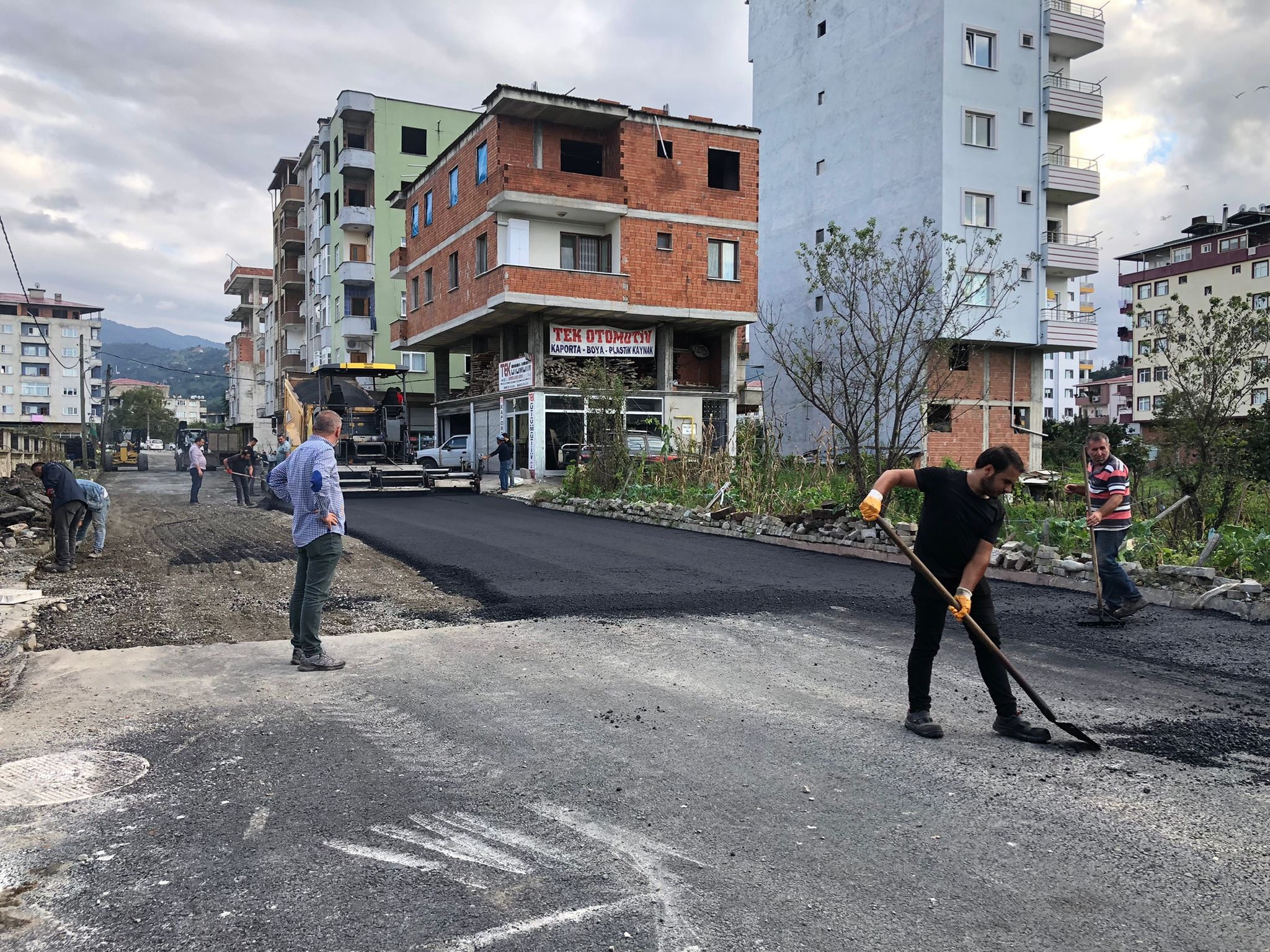 Fırtına Mahallemizde 2. Devre Sıcak Asfalt Çalışmamız