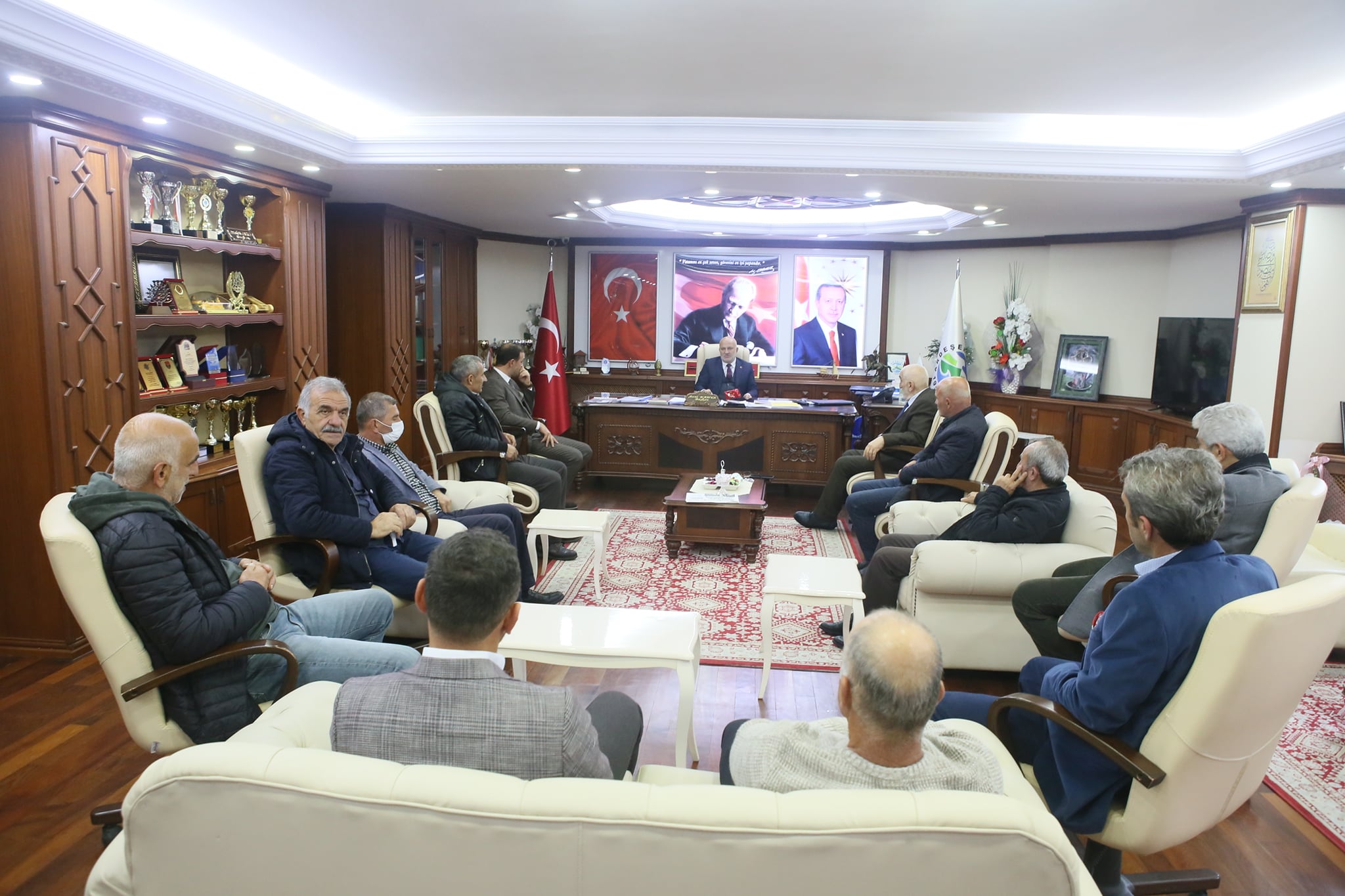 Muhtarlardan Başkanımıza Ziyaret