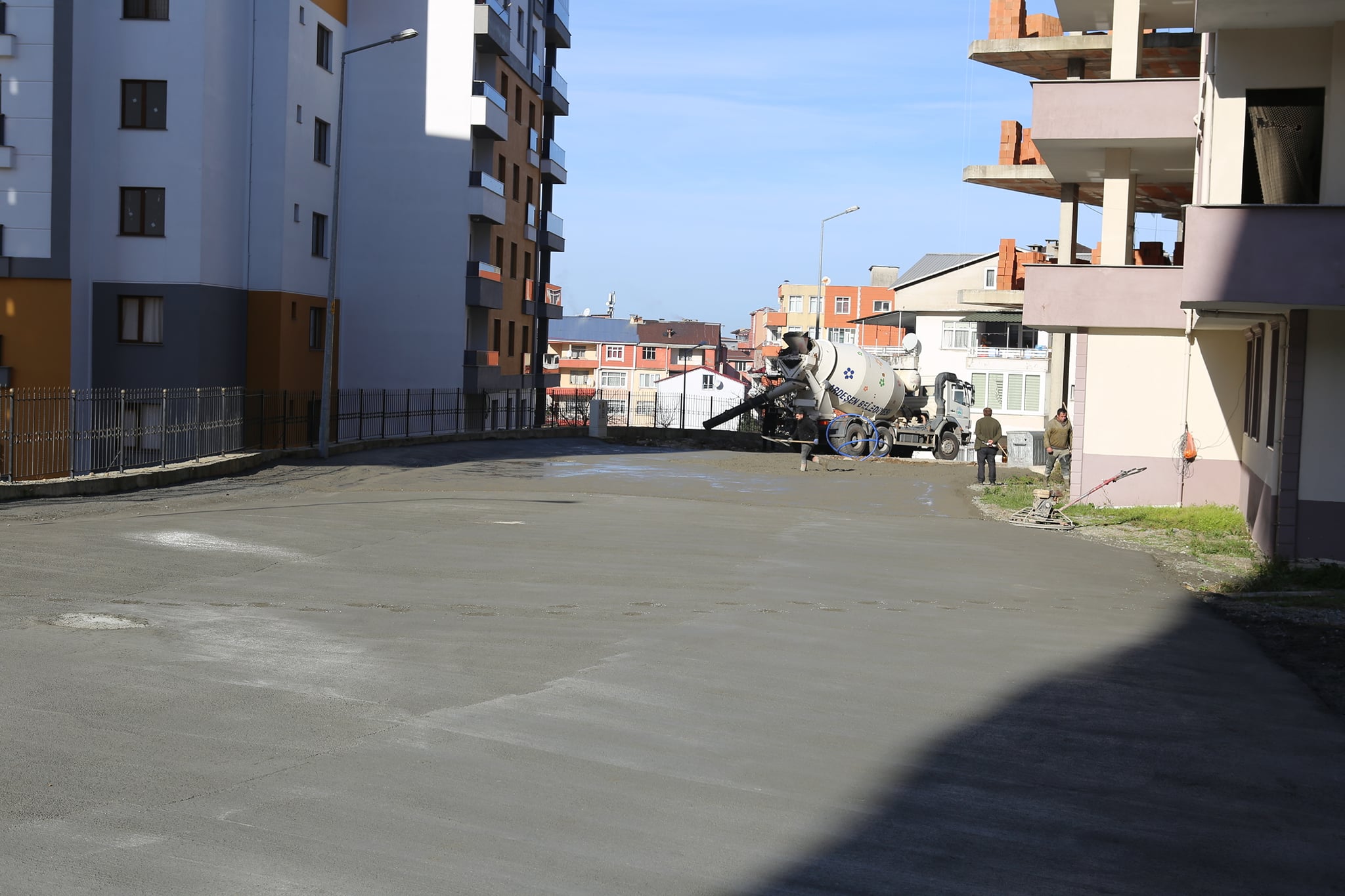 Merkez Mahallesi Beton Yol Çalışmamız