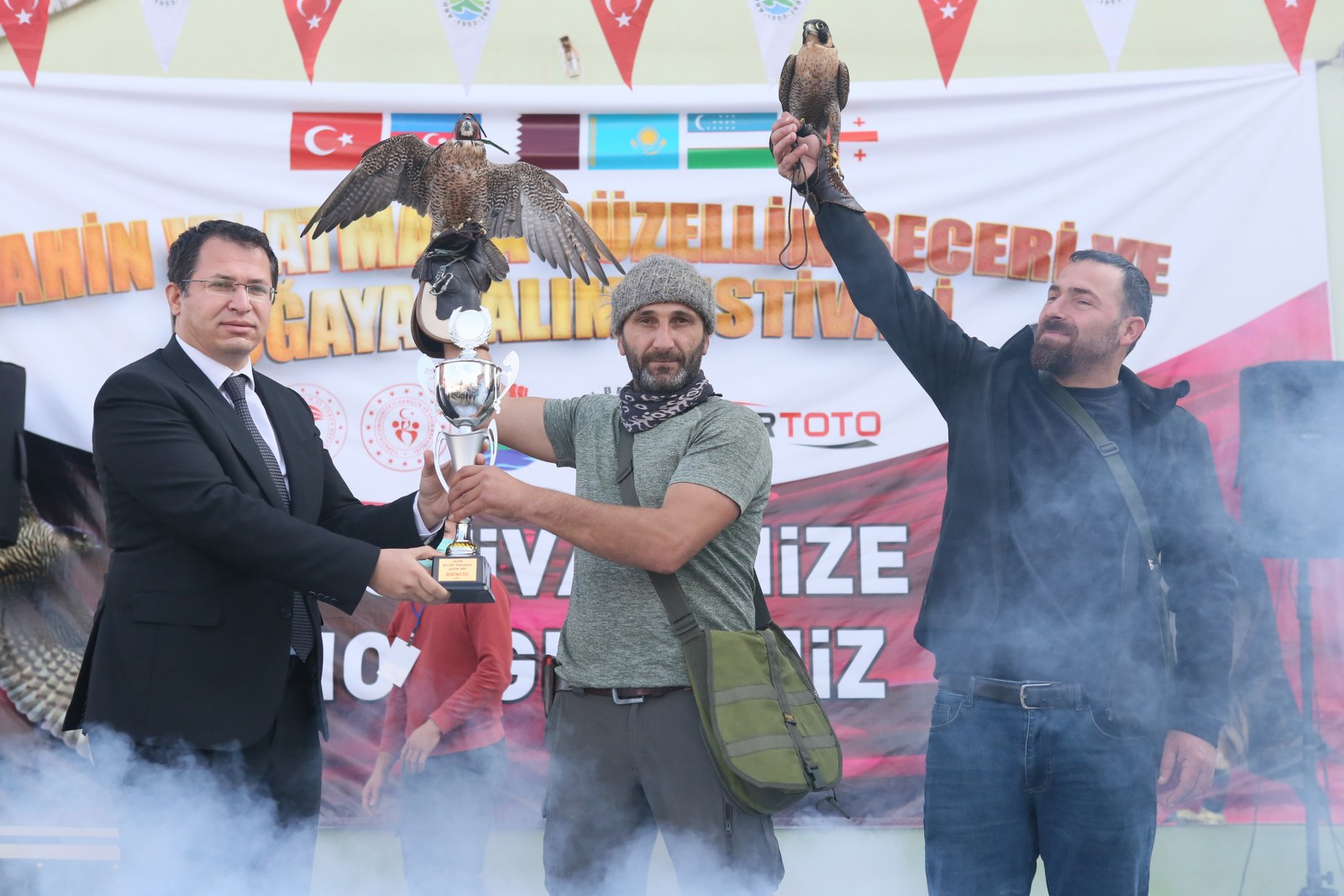 En Güzel Atmaca ve En Becerikli Şahin Seçildi