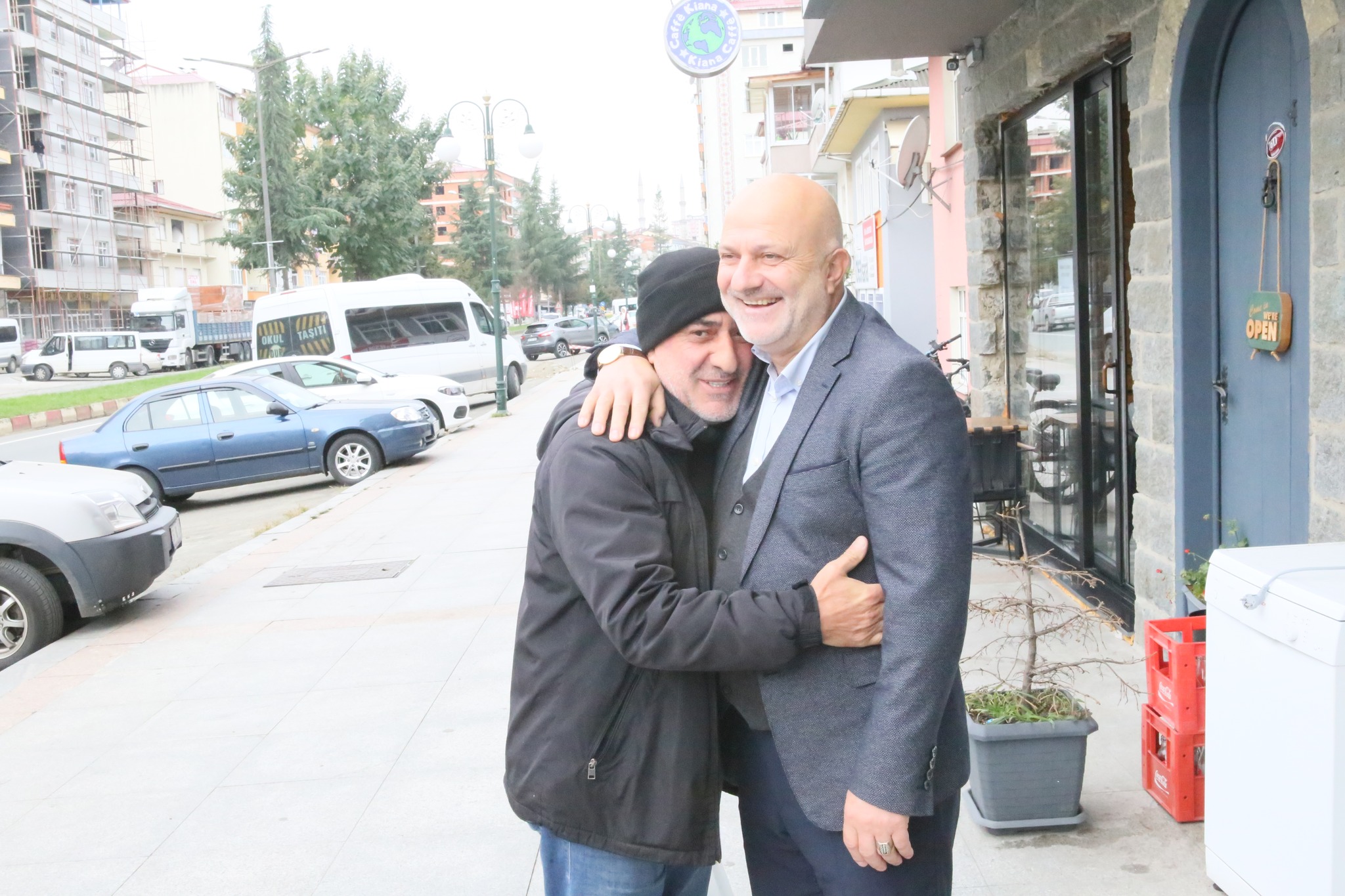 Esnaf ve vatandaşlarımız ile gönülden gönüle.
