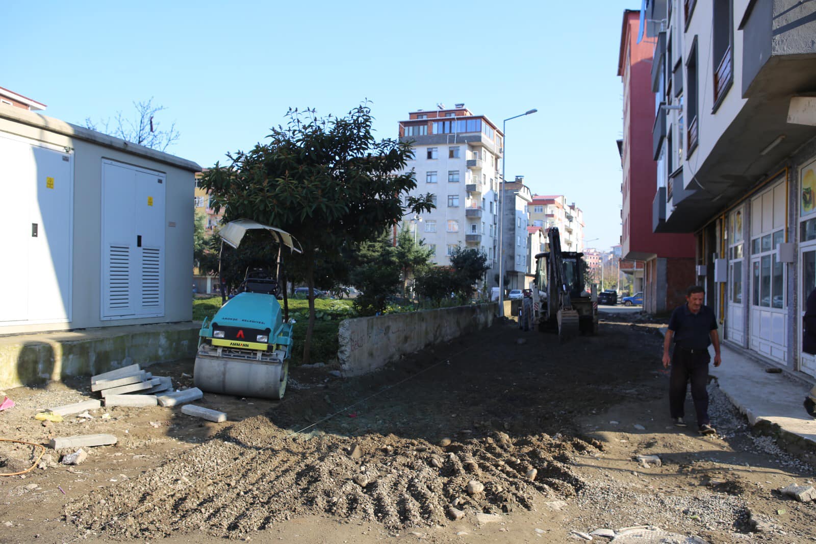 Alt yapısı biten yerlerde hızlıca üst yapılara başladık