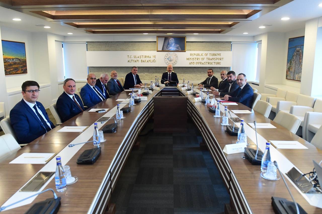 Sayın Bakanımız Karaismailoğlunu ziyaret 