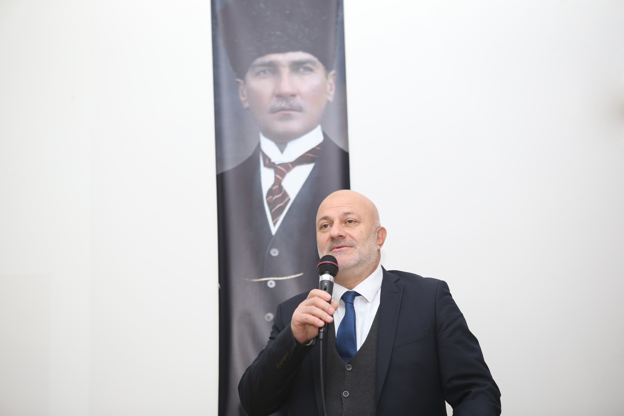 Temiz bir gelecek için “Sıfır Atık” projesi ile geleceğimizi ve çevremizi koruyoruz. 