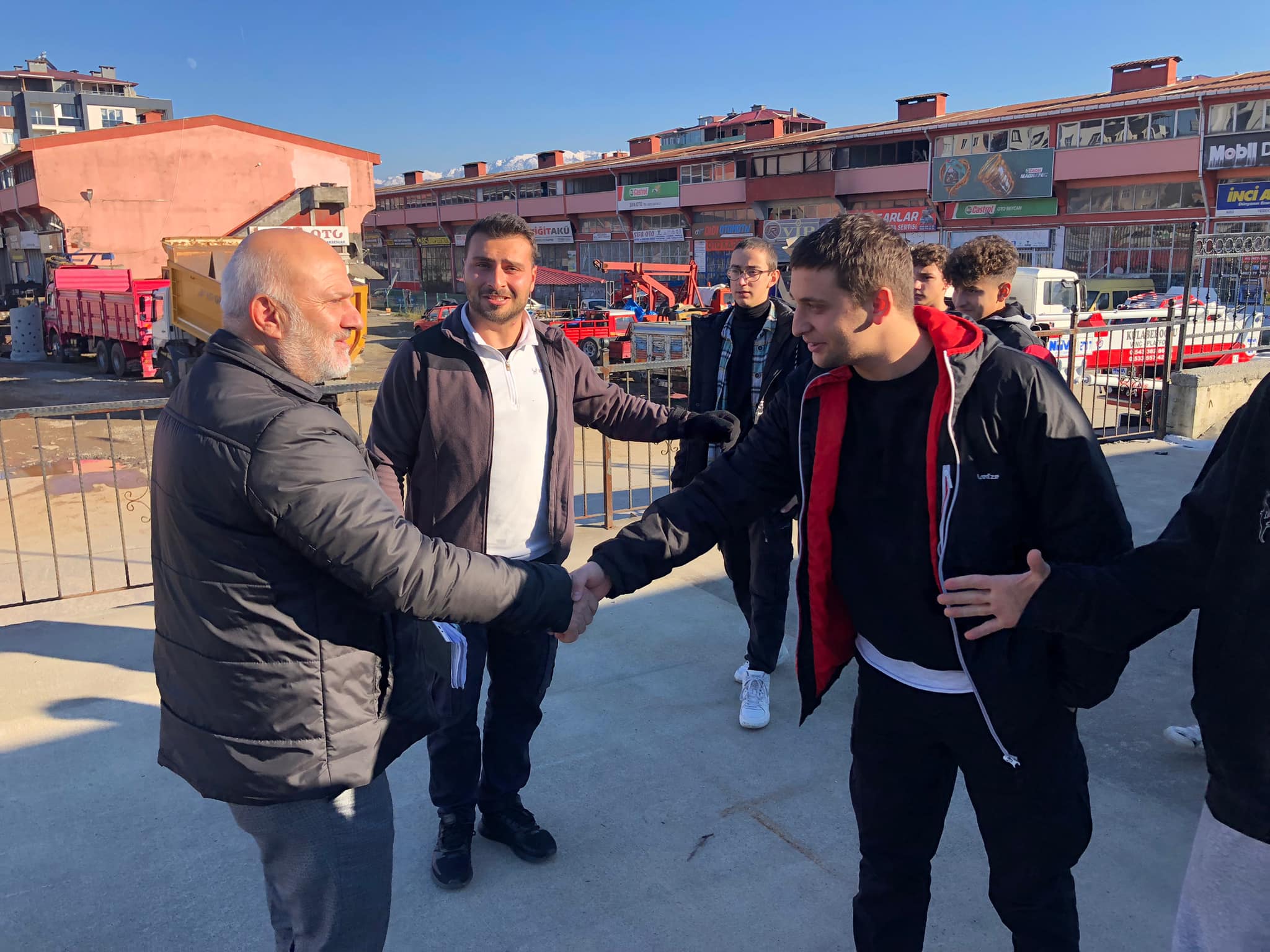 Yeni yılın ilk günü sporcularımız ile bir aradayız.