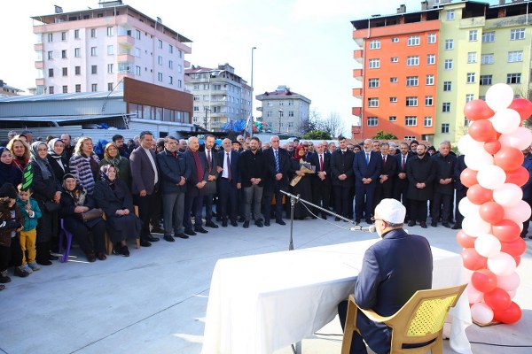Yeni nesillere verebileceğimiz en büyük miras eğitimdir.