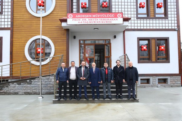 Yeni nesillere verebileceğimiz en büyük miras eğitimdir.