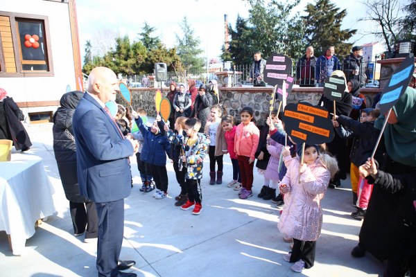 Yeni nesillere verebileceğimiz en büyük miras eğitimdir.