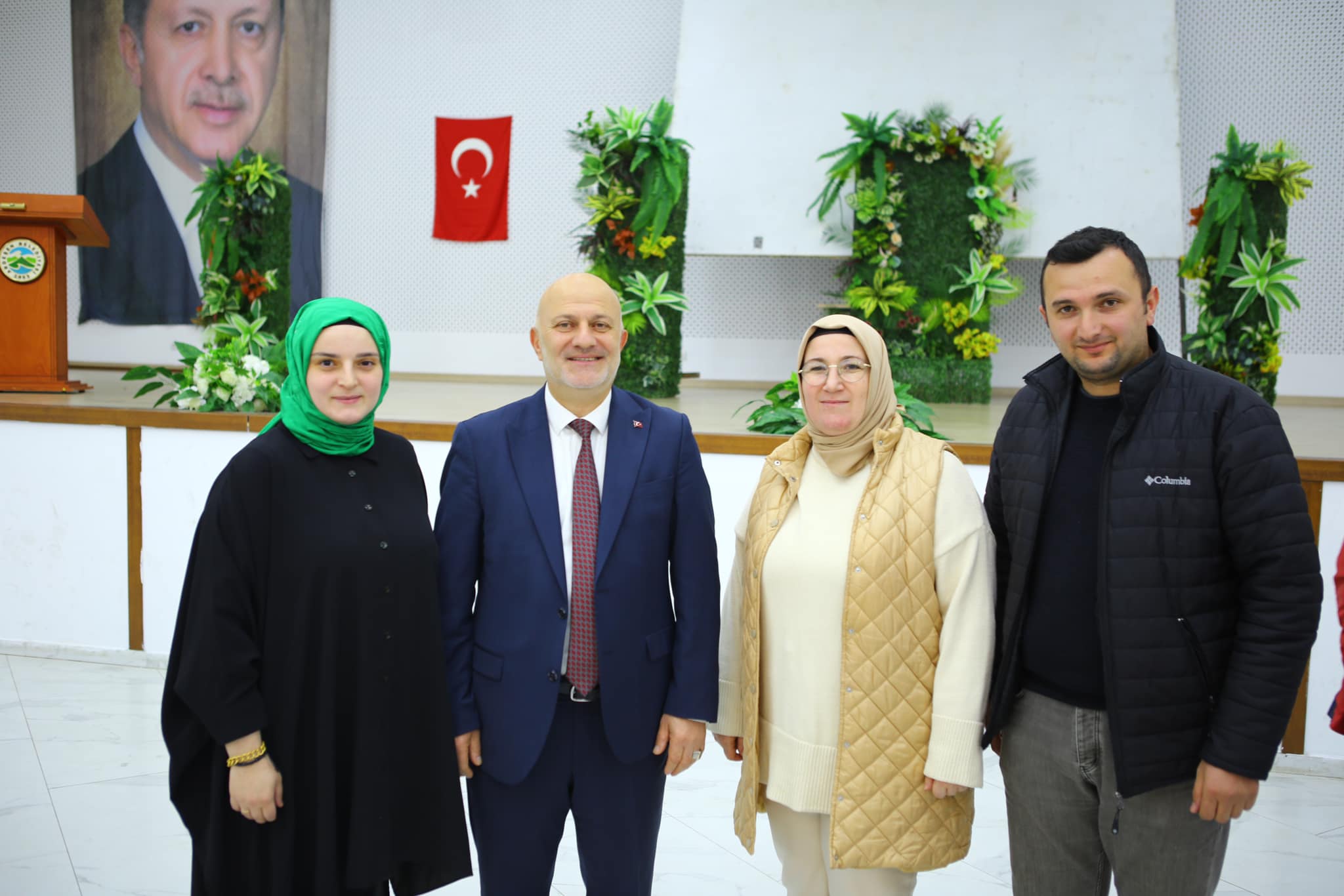 Başkanımız Avni KAHYA Personel İftarında Çalışanlarla Bir Araya Geldi.