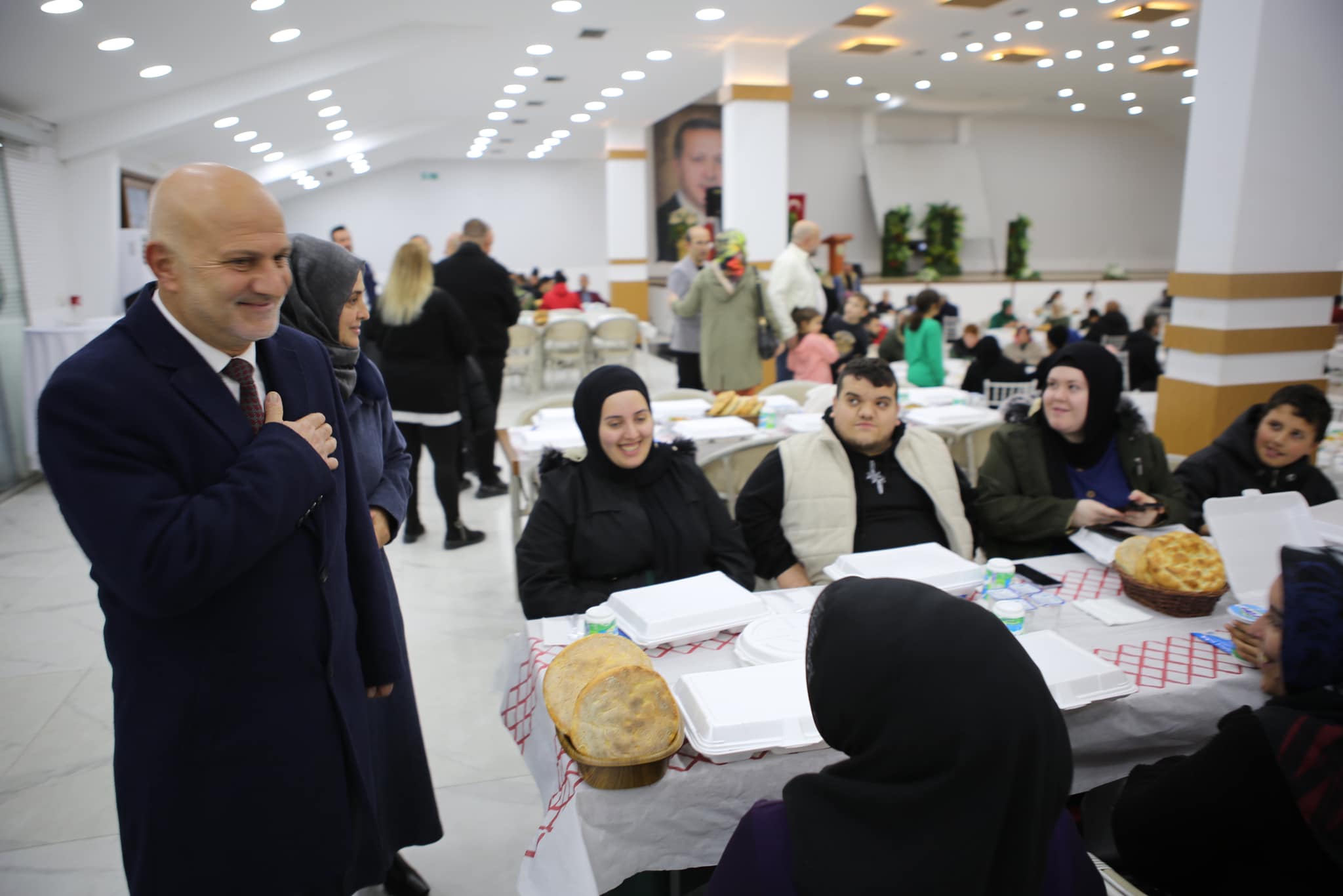Başkanımız Avni KAHYA Personel İftarında Çalışanlarla Bir Araya Geldi.