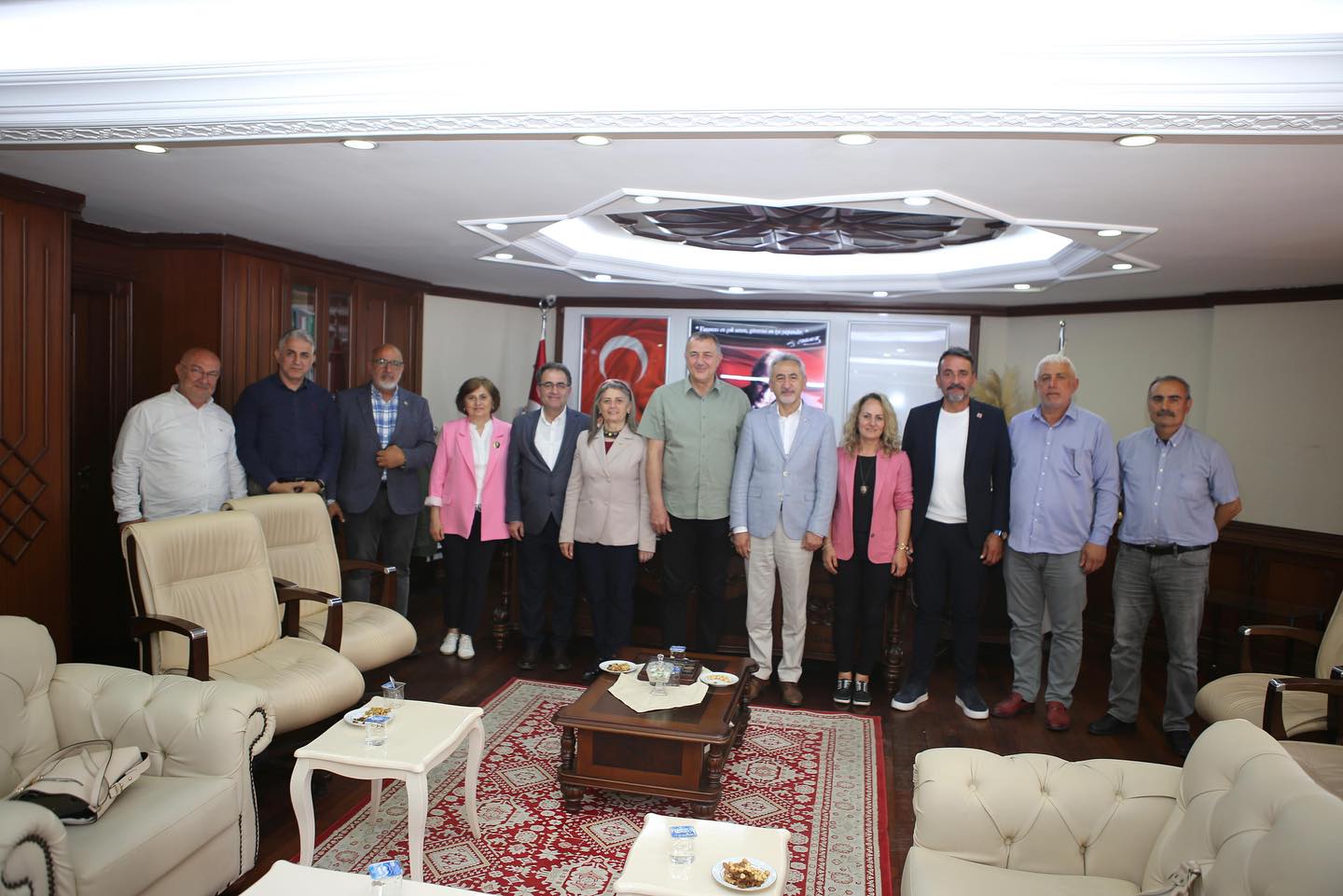 CHP Heyeti Belediyemizi Ziyaret Etti