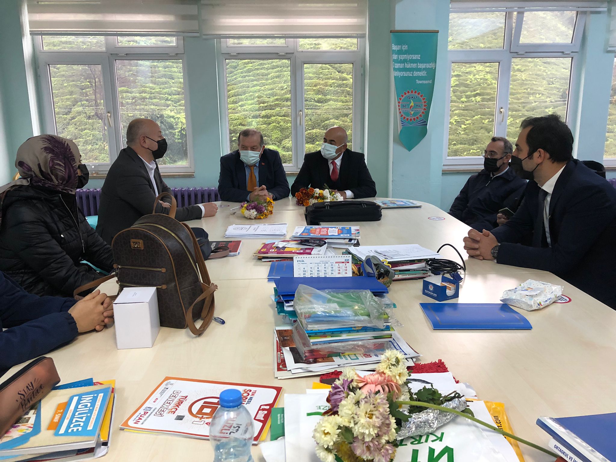 Tüm Öğretmenlerimizin 24 Kasım Öğretmenler Günü Kutlu Olsun.