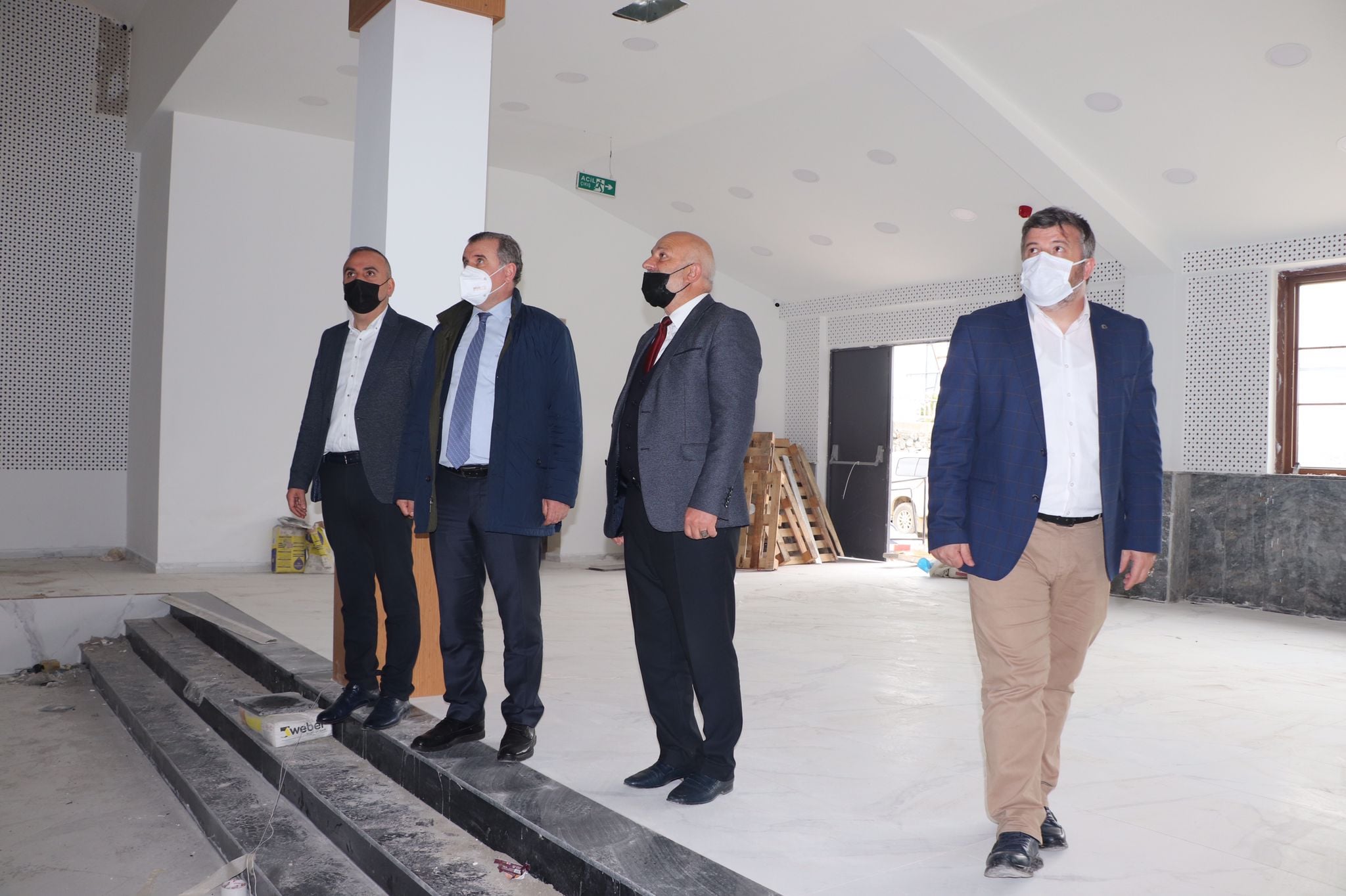 Çok Amaçlı Salon ile Sahil Parkı yenileme çalışmamız