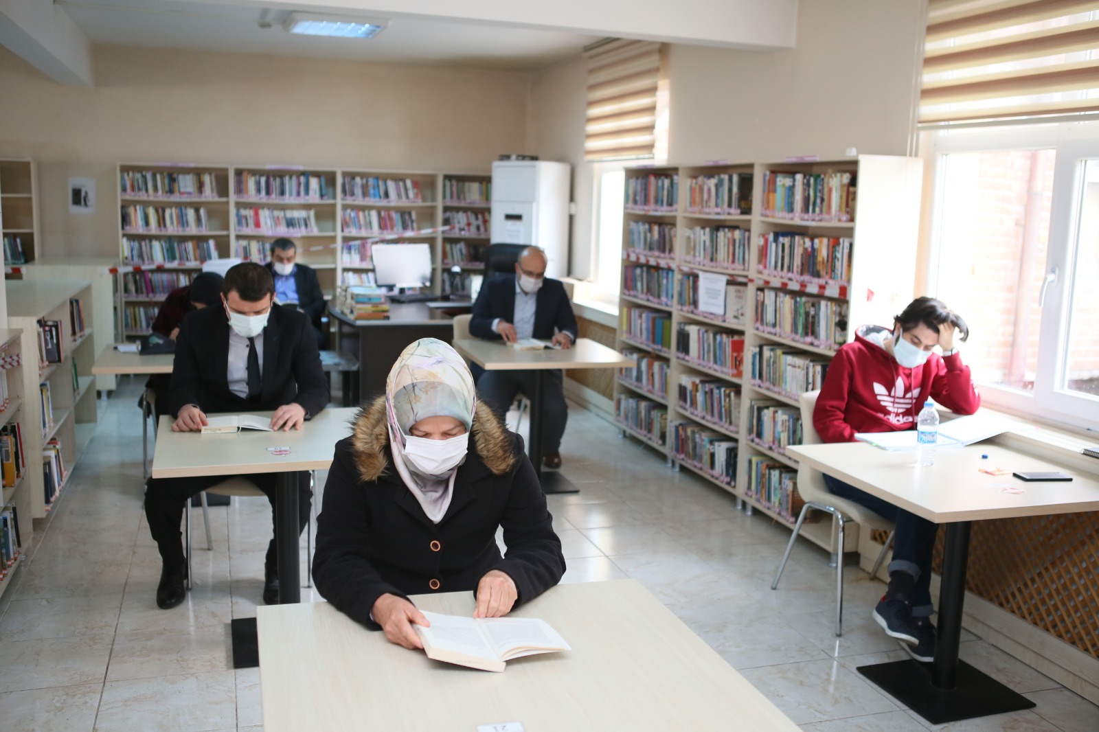 İlçe Halk Kütüphanesi’nde okuma etkinliği düzenlendi.