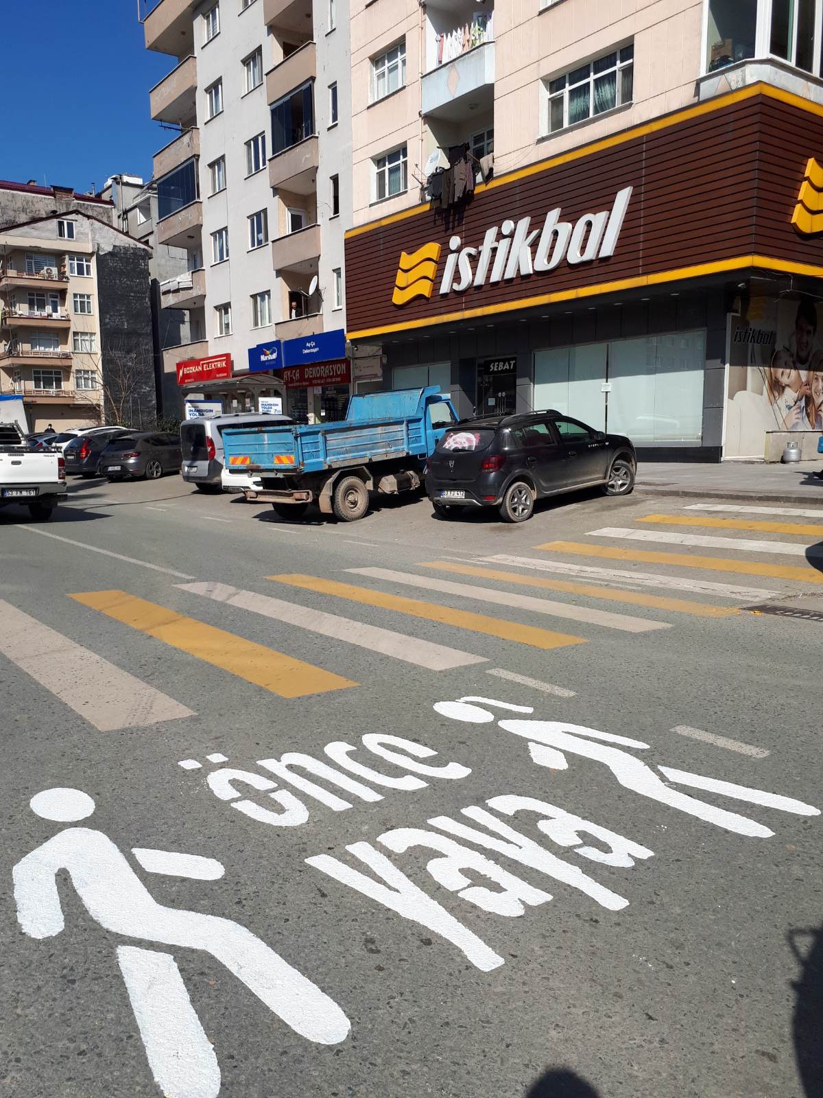 Önceliğimiz hayatımız, önceliğimiz yayalarımız.