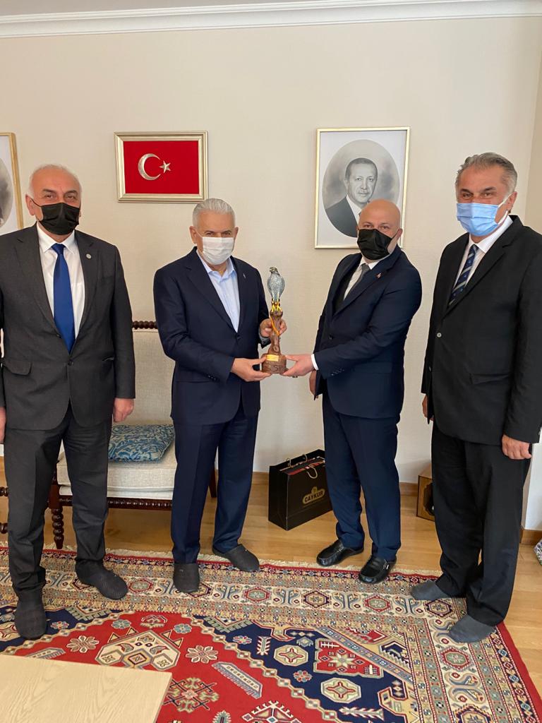 Sayın Binali YILDIRIM'a Fahri Hemşehrilik Beratı takdim ettik. 