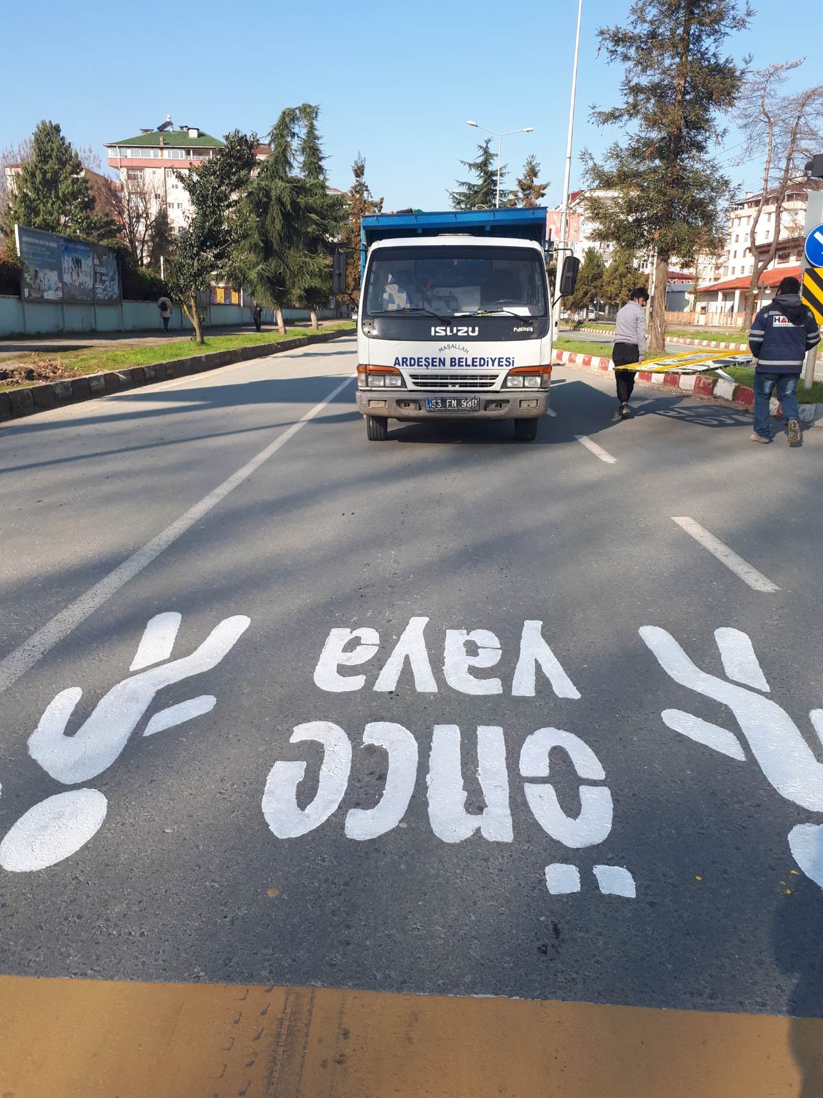 Önceliğimiz hayatımız, önceliğimiz yayalarımız.