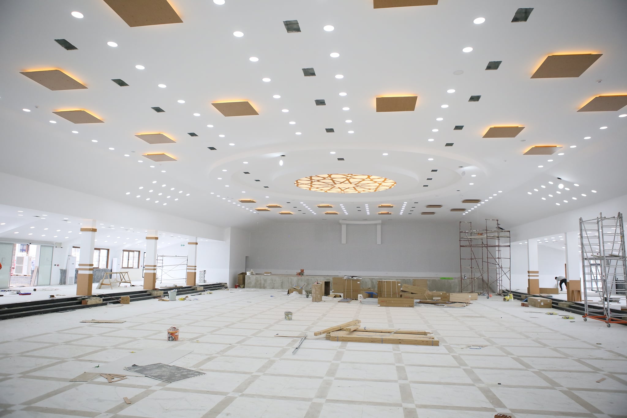 Çok Amaçlı Salon ile Sahil Parkı yenileme çalışmamız