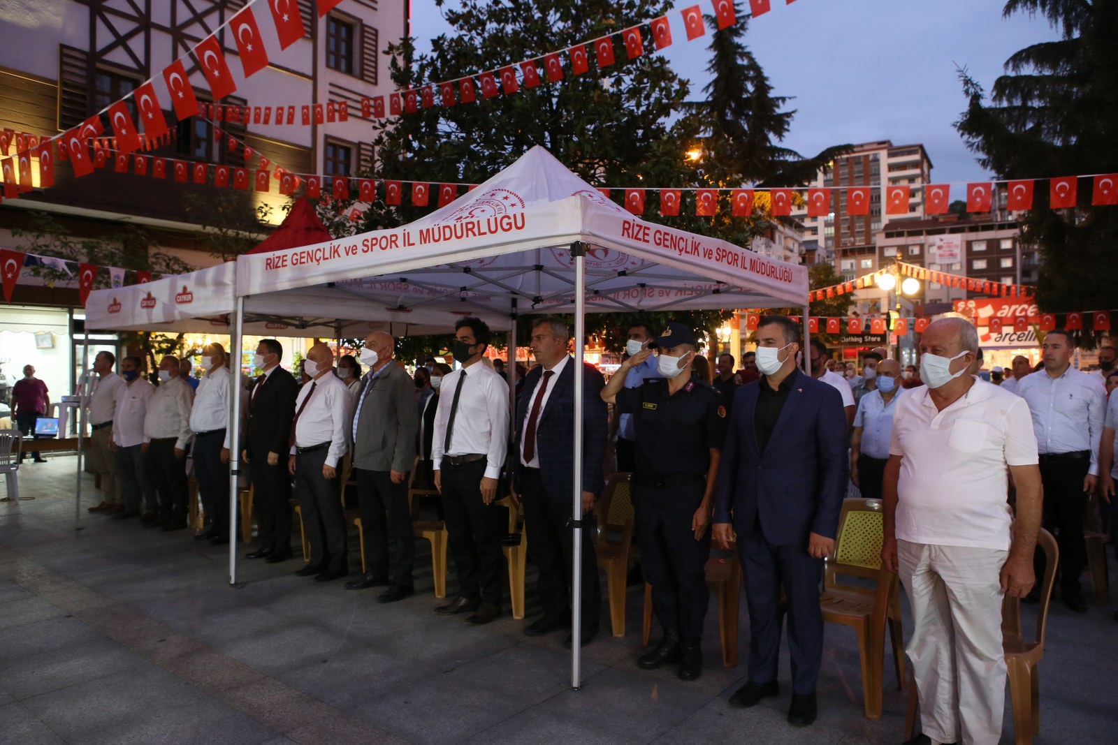 15 TEMMUZU UNUTMADIK UNUTTURMAYACAĞIZ