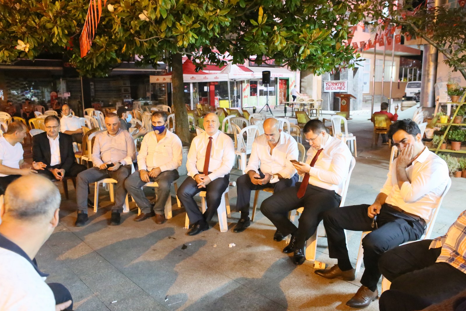 15 TEMMUZU UNUTMADIK UNUTTURMAYACAĞIZ