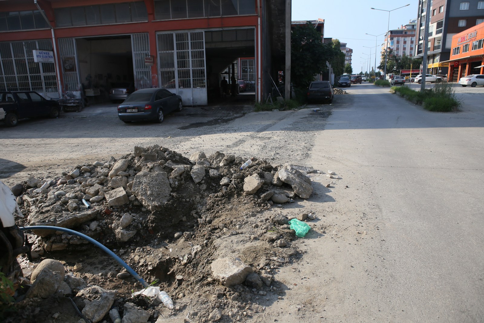 Alt yapısı tamamlanan alanlarda üst yapı çalışmalarımıza hız verdik