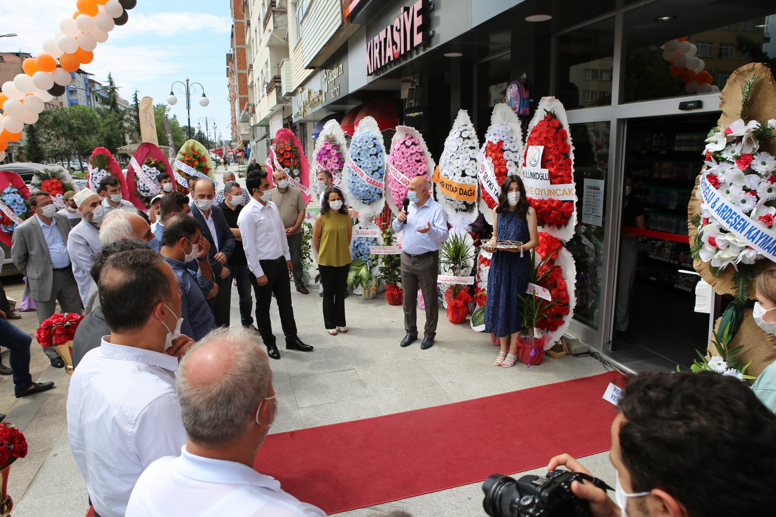 Ardeşen İlçemizde yeni bir iş yerinin daha açılış kurdelesini kestik. 