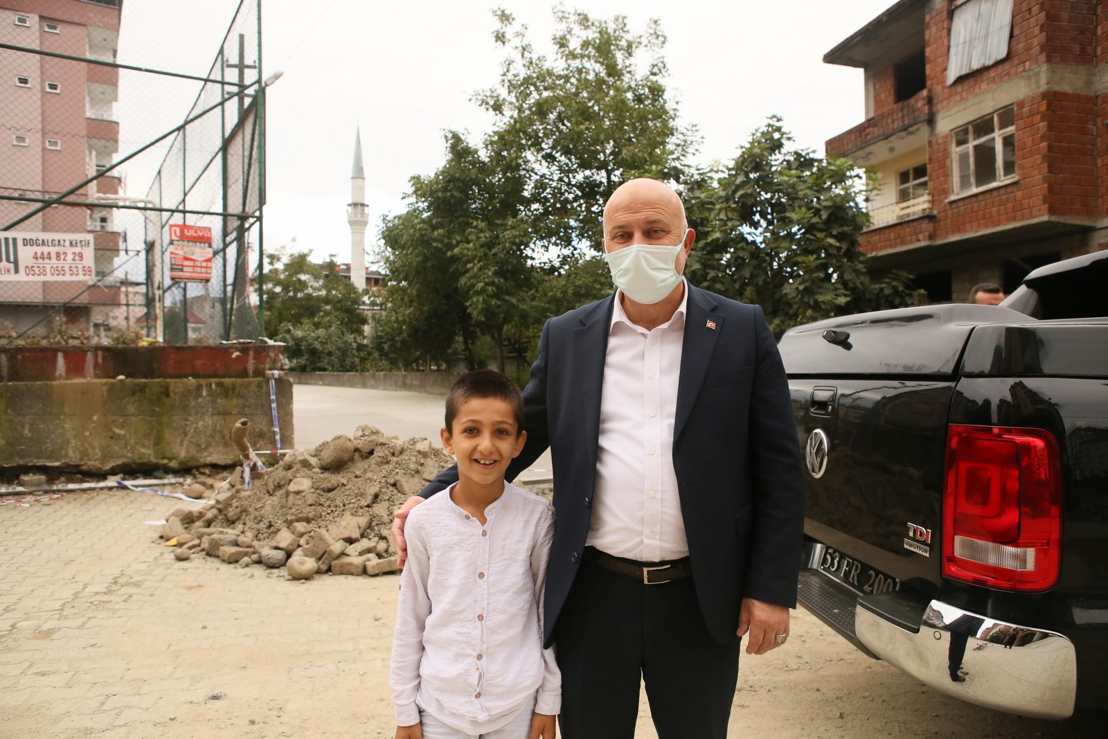 Başkanımız Avni KAHYA Sahada Çalışmaları İnceleyerek Vatandaşla Bir Araya Geldi