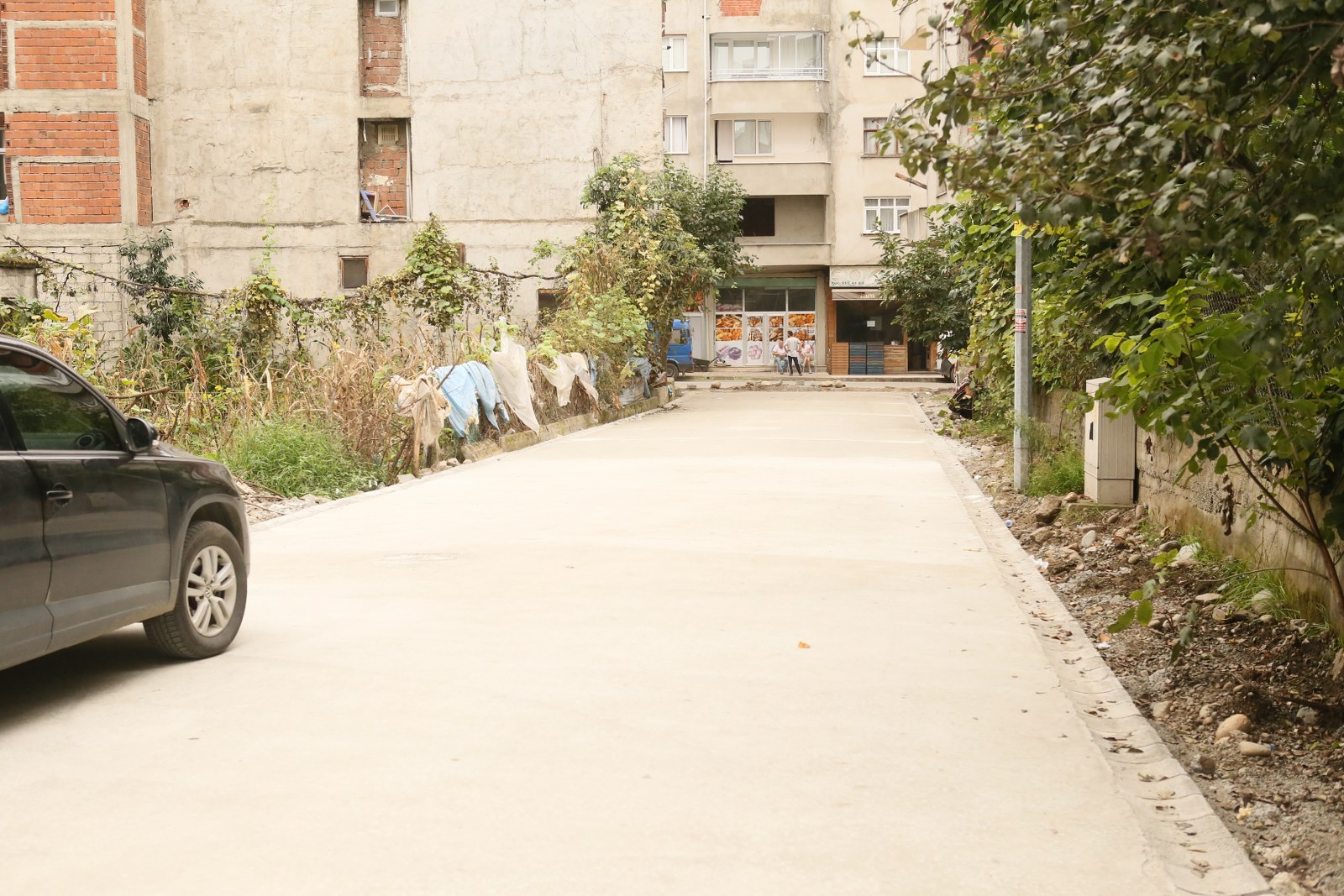 Başkanımız Avni KAHYA Sahada Çalışmaları İnceleyerek Vatandaşla Bir Araya Geldi