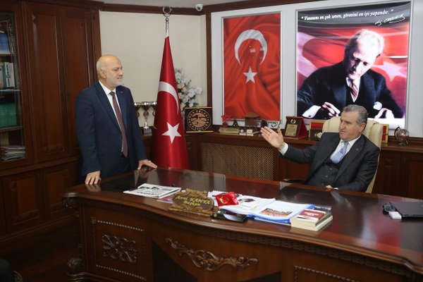Bakan Bak Ardeşen'de Belediyemizi Ziyarete Etti.