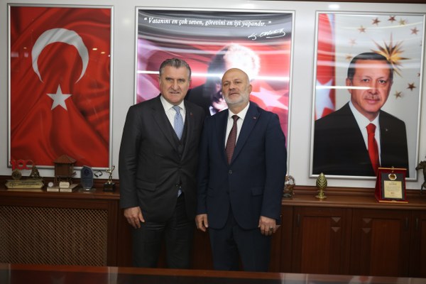 Bakan Bak Ardeşen'de Belediyemizi Ziyarete Etti.