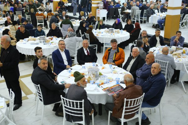 İftar sofrasında Halkımızla Bir Araya Geldik
