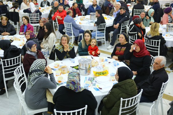 İftar sofrasında Halkımızla Bir Araya Geldik