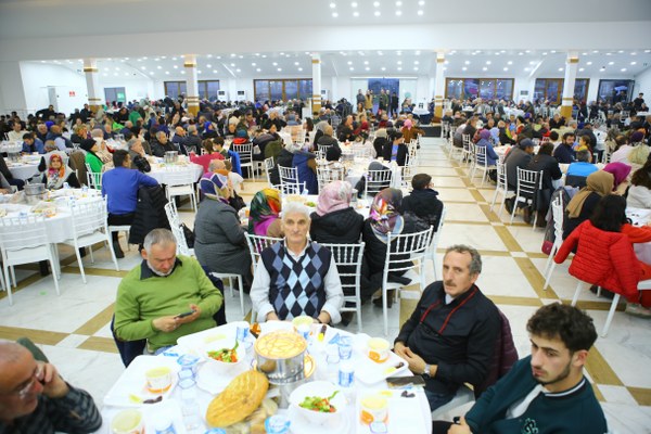 İftar sofrasında Halkımızla Bir Araya Geldik