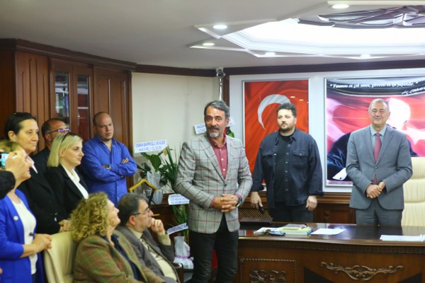Belediye Başkanımız Enver Atagün’e Hayırlı olsun ziyaretleri sürüyor.